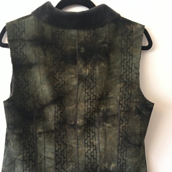 Tsunami Faux Suede Vest - Picture 2 of 6